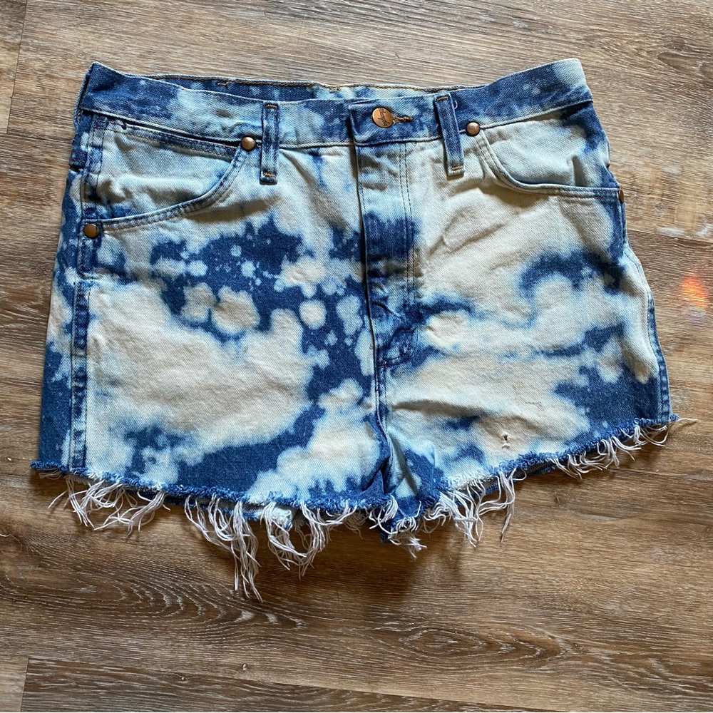 Vintage Wrangler Cutoff Bleach Denim Shorts